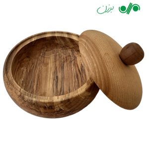 شکلات خوری لب جمع